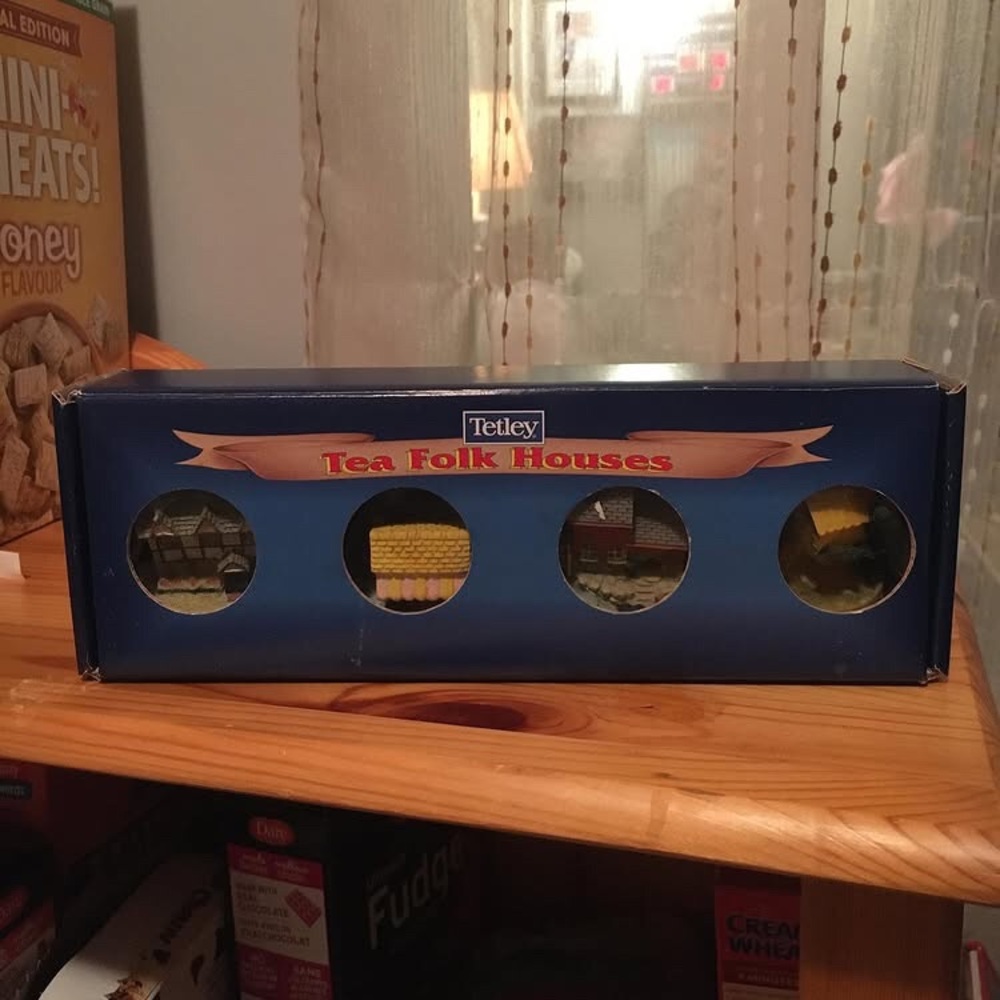 1996 T E T L E Y Tea Tea Folk houses